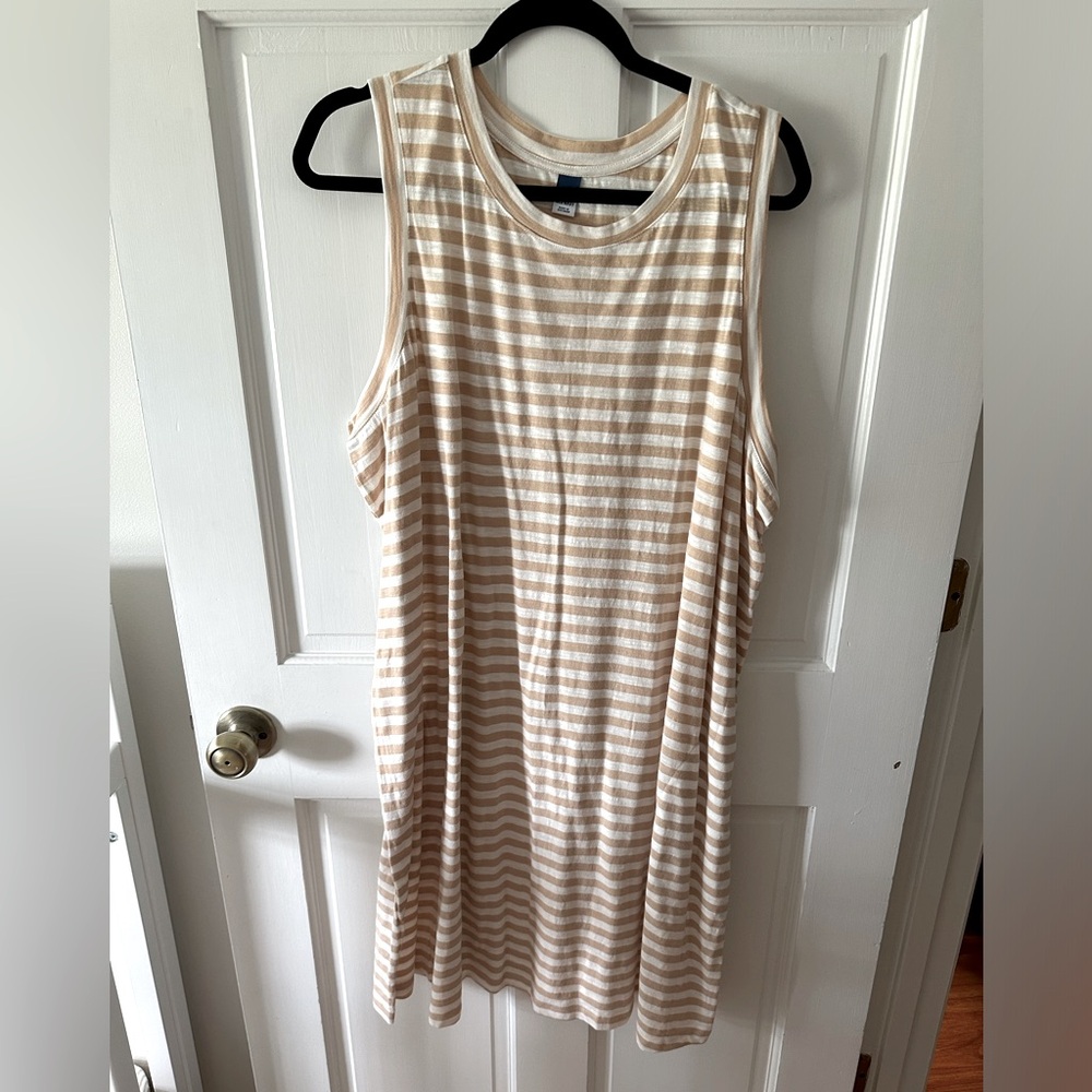 Old Navy 3X NWT sleeveless striped dress